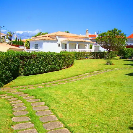 Olsus Villa *
