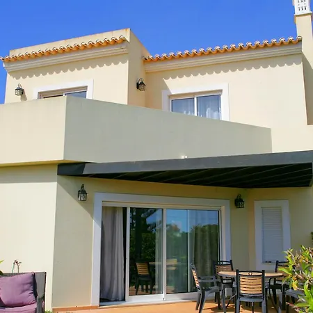 Olsus Villa *